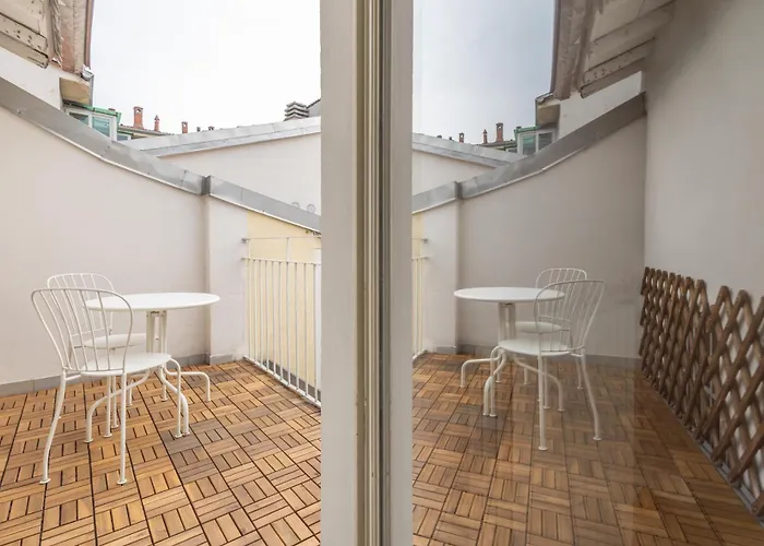 Apartment Key's House